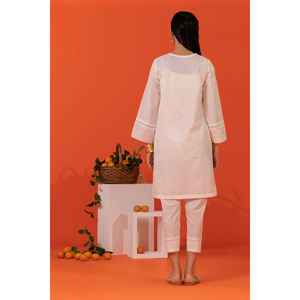 Ensemble coordonné 2 pièces pour femme en tissu cambric blanc brodé, tissu en mousseline, longueur au-dessus du genou, tailles XS à XL disponibles - Product Image 3