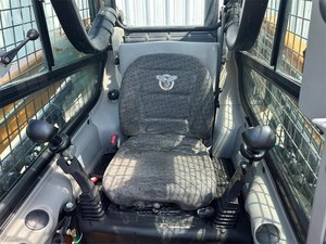 2019 SV185 4x4 Kubota เครื่องยนต์รถลื่นไถลรถตักดิน5ตันพิกัดโหลด5ตันสภาพใหม่พร้อมปั๊มแบริ่งที่แนบมาพร้อมกับถังเกียร์ - Product Image 3