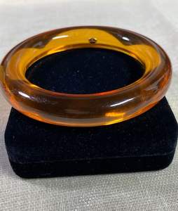 Bracelet jonc en résine acrylique fantaisie, large, irrégulier, rond, multicolore, éblouissant, modèle ange pour femme - Product Image 6