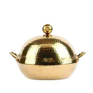 La casserole ronde en métal parfaite pour tous les repas et occasions en acier inoxydable élégant et durable - Product Image 4