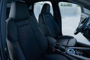 รถยนต์ออดี้ RS3 ปี 2023 มือสอง สภาพดี - Product Image 5