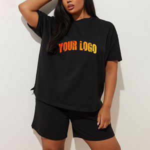 Ensemble 2 pièces streetwear pour femme, style tendance, 100% coton épais, grande taille, t-shirt et short coupe droite avec fente latérale, personnalisable - Product Image 1