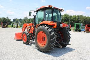 2017 para Kubota M7060 Mini Tractor 4WD 20HP Motor con 40HP Bombas Caja de cambios y componentes de rodamiento - Product Image 5