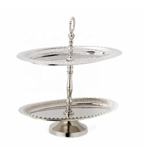 Plateau à chocolat fantaisie en métal pour les mariages arabes Plateau à chocolat fantaisie au design traditionnel Tay à chocolat fantaisie à deux niveaux - Product Image 6
