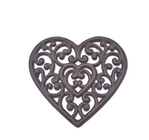 Handcrafted Aluminum <b>Kitchen</b> Trivet Unique Shaped Metal Table <b>Decorative</b> & <b>Accessories</b> for <b>Kitchen</b> Industry Trending Products - Product Image 3