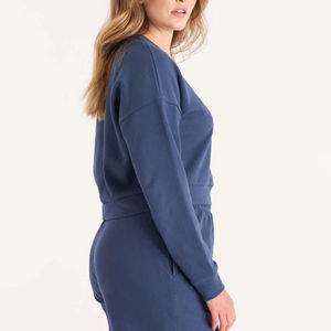 Sudadera corta Premium 2025 para mujer, sudadera elegante con capucha para Fitness y estilo callejero, Top moderno de longitud corta para mujer OEM - Product Image 6