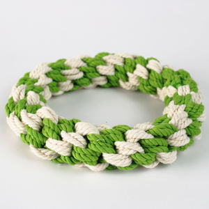 Jouet de tirage à double anneau pour chiens en coton naturel, idéal pour les exercices de rapport, de traction et de résistance, Vietnam - Product Image 4