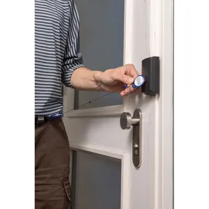 Portachiavi in ABS Riciclato Sostenibile, Gadget Promozionale Ecologico con Moschettone - Product Image 2