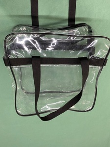 Sacs de couverture transparents transparents en PVC recyclé écologique personnalisé petite impression fabricant d'emballage de cosmétiques en gros - Product Image 5