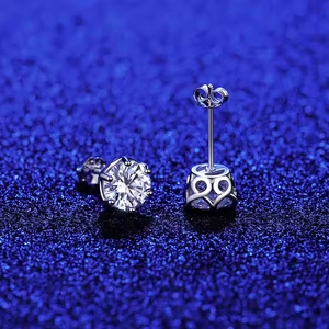 Boucles d'oreilles à clous hexagonales en moissanite de 0,5 à 1 carat pour hommes - Product Image 2