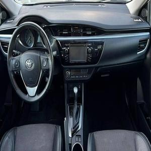 Toyota Corolla S Plus CVT Sedán 2015 Usado, Automático, Asientos de Cuero, Interior Oscuro, Cámara Trasera, Tamaño de Neumáticos R16, Caja de Cambios Manual 4L - Product Image 4