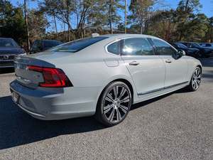 Volvo S90 B6 Plus AWD Plus 2025 Usado en Excelentes Condiciones, Sin Accidentes, Volante a la Izquierda/Derecha - Product Image 5