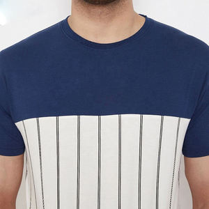 T-shirts élégants pour hommes conçus avec un matériau performant à séchage rapide, parfaits pour les activités de fitness et de gym d'été et la mode - Product Image 6