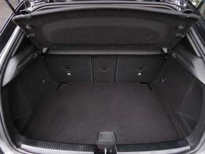 VOITURES ASSEZ UTILISÉES - Product Image 2