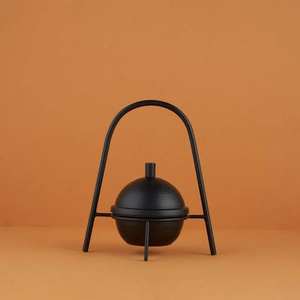 Moderna Cuenco para Dátiles de Metal Negro con Base de Madera, Hecho a Mano, Ecológico, Sin Plomo, Duradero, para Servir en el Hogar, Restaurantes, Hoteles y Cocinas - Product Image 2