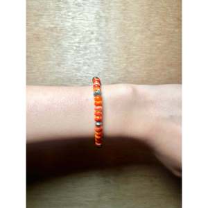 Bracelet extensible en huître épineuse et argent sterling Mary Salazar, cadeau élégant pour toutes les occasions - Product Image 2
