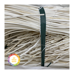 Noyau de rotin d'approvisionnement en vrac pour les marchés internationaux-Matière première écologique pour sièges de chaise, tissage de canne, etc. - Product Image 1