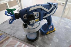 Gracoo ULTRA MAX Airless - Pulverizador de pintura portátil a batería de corriente continua para materiales a base de agua y solventes - Product Image 2
