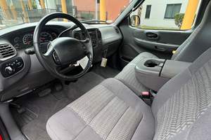 FORD F-150 XLT 4X4 d'occasion 2002, conduite à gauche/droite - Product Image 4