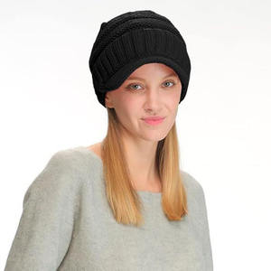 Gorro negro, gorro de invierno para exteriores, gorro de ala para adultos barato, gorro de punto con visera de acrílico liso personalizado para hombre - Product Image 3