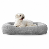 Coussin pour chien rectangulaire gris clair Yangyangpet avec poignée de transport