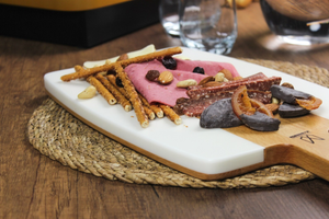 Planche à découper en résine de marbre faite à la main, écologique, en pierre naturelle, pour la préparation des aliments - Product Image 4