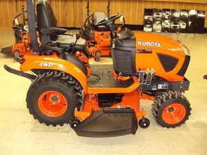 Mini Tractor Agrícola 4x4 Bx1880 de 8 HP, Rápido y Confiable, para Motor y Bomba, Componentes Principales: Caja de Cambios, Rodamientos, Garantía de 4 Años - Product Image 5