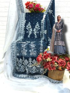 Tendance Designer Hiver Collection Velours Salwar Kameez Palazzo Costume pour Mariage et Festival Porter d'Inde - Product Image 4
