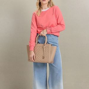 Manches longues Crop Design Top femmes sweat facile vente haut arrivée meilleures femmes sweat goutte-épaule sweats à capuche pour femme - Product Image 5