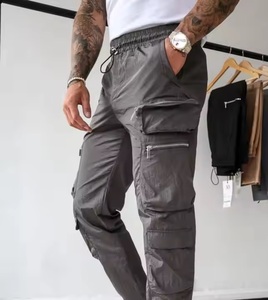 Meilleure vente Short cargo écologique 100% coton pour hommes personnalisé Streetwear joggeurs multi-poches nouveau à la mode - Product Image 1
