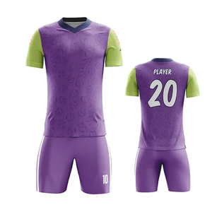 Tenue de football 100% polyester pour hommes, vêtements de sport, type personnalisé, nom et logo de l'équipe, ensembles de football personnalisables - Product Image 3