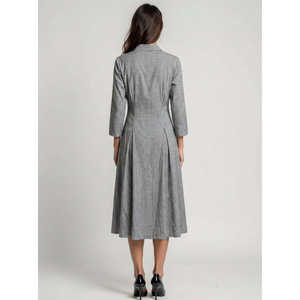 Vestido Midi de Algodón y Spandex Tejido a Mano con Cuello Mandarín, Estampado, Ajuste Cómodo, Silueta en A, Estilo Profesional - Product Image 4