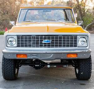 Fairly Used Classic 1972 Chevr_olet K5 <b>for</b> Used Gasoline <b>Manual</b> <b>for</b> <b>Sale</b> - Product Image 1