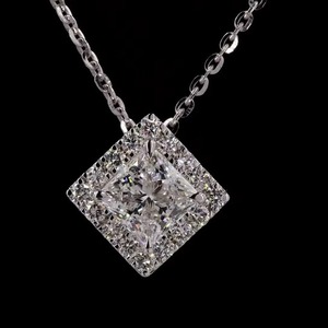 Collar de diamantes cultivados en laboratorio de corte princesa de 1,32 quilates, colgante ligero de oro blanco de 14 quilates, joyería fina ética para mujer, uso diario - Product Image 3