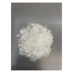 Flocons de plastique PET de qualité supérieure fournis pour le recyclage des bouteilles et les marchés de gros - Product Image 3
