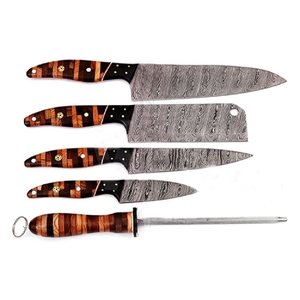 Vente en gros personnalisé OEM ODM coutellerie artisanale ensemble de couteaux de chef damas ensemble de couteaux de cuisine manche en bois et couverture en cuir - Product Image 2