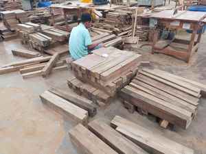 Thủ công tùy chỉnh Gỗ Tếch ngoài trời ghế bành bằng gỗ tự nhiên Ghế ăn cho nhà bếp phòng ăn đồ nội thất nhà hàng - Product Image 5