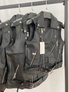 Gilet en cuir véritable pour femmes, mode streetwear, multi-poches, fermeture éclair, veste en peau de mouton, tendance hip-hop - Product Image 2