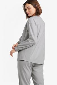 Blouse d'infirmière chaude avec fermeture à boutons-pression, deux grandes poches plaquées inférieures et une poche poitrine - Product Image 4