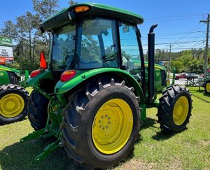 John Deeree 5058E Tractor Con Cabina Estado De Buena Calidad A La Venta - Product Image 6