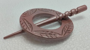 เข็มกลัดผ้าพันคอไม้แกะสลักลาย  ตกแต่งด้วยโลหะ  ตัวล็อคผ้าพันคอสำหรับผ้าคลุมไหล่ถัก  เสื้อคาร์ดิแกน  แบบใช้ซ้ำได้ - Product Image 3