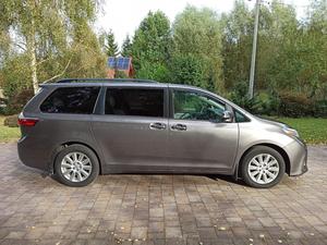 Toyota Sienna Usata 3.5 V6 Limited AWD RFK Pelle GPL 198KW (269 CV) Trasmissione Automatica Benzina 3.500cc 7 Posti - Product Image 4