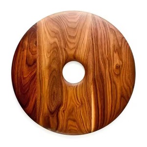 Tablas de Cortar de Madera Hechas a Mano con Acabado en Nogal, Tablas de Cortar de Madera con Mango - Product Image 4