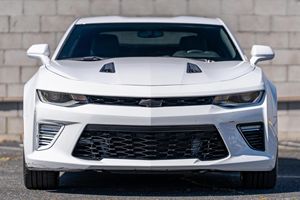 Chevrolet Camaro 1SS Coupé USADO de 2018 - Product Image 1