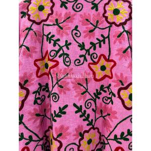 Veste d'hiver Boho Hippie pour femme faite à la main 100% coton TNT avec motif floral brodé Suzani ODM Supply - Product Image 5