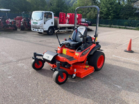 Tondeuse autoportée commerciale sans fil Kubota ZD1211 de 42 pouces à braquage zéro pour jardins et pelouses
