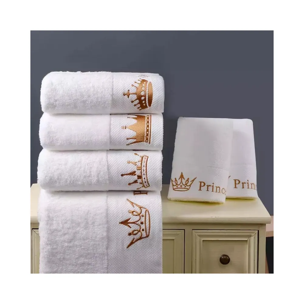 OEM Logo 100% White Luxury Hotel Technics Customized Size 100% Cotton Hotel Towel with Customized Logo hotel Towel For Adults