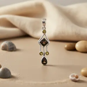 Pendentif en argent 925 avec quartz fumé pour femmes, bijoux en pierres précieuses religieuses faits à la main avec placage en rhodium or rose, charme en améthyste - Product Image 1