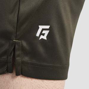 Pantalones Cortos Chino GA Fusion 100% Poliéster en Color Oliva XXS - Pantalones Cortos Deportivos con Estampado de Baloncesto y Golf con Logos - Product Image 6