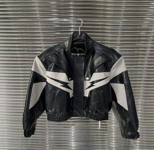 แจ็กเก็ตหนังสีเขียวมะกอก, ปกคอ, มินิมอล, ทรงโอเวอร์ไซส์, ดีไซน์เพรียวบาง, สตรีทแวร์ทันสมัย, มีจำหน่ายในราคาขายส่ง - Product Image 3